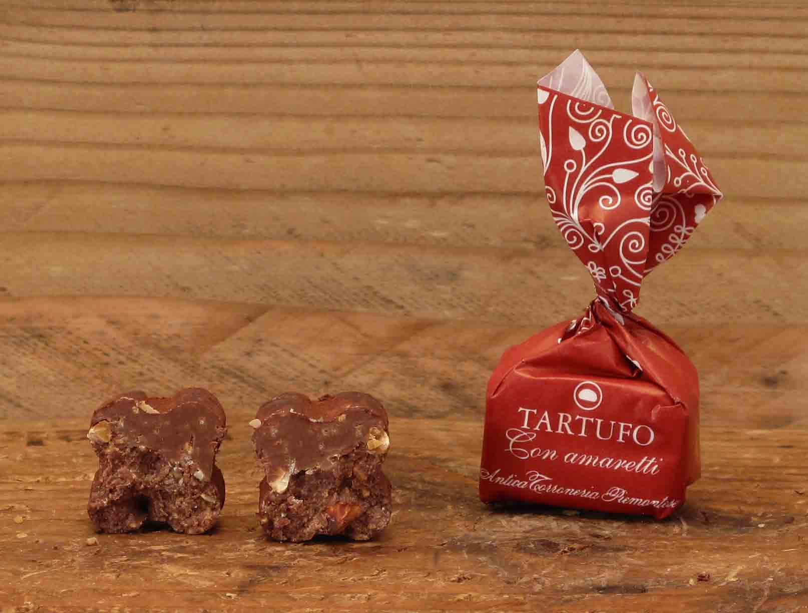 Antica-Torroneria-Piemontese-ohne2-con-Amaretti