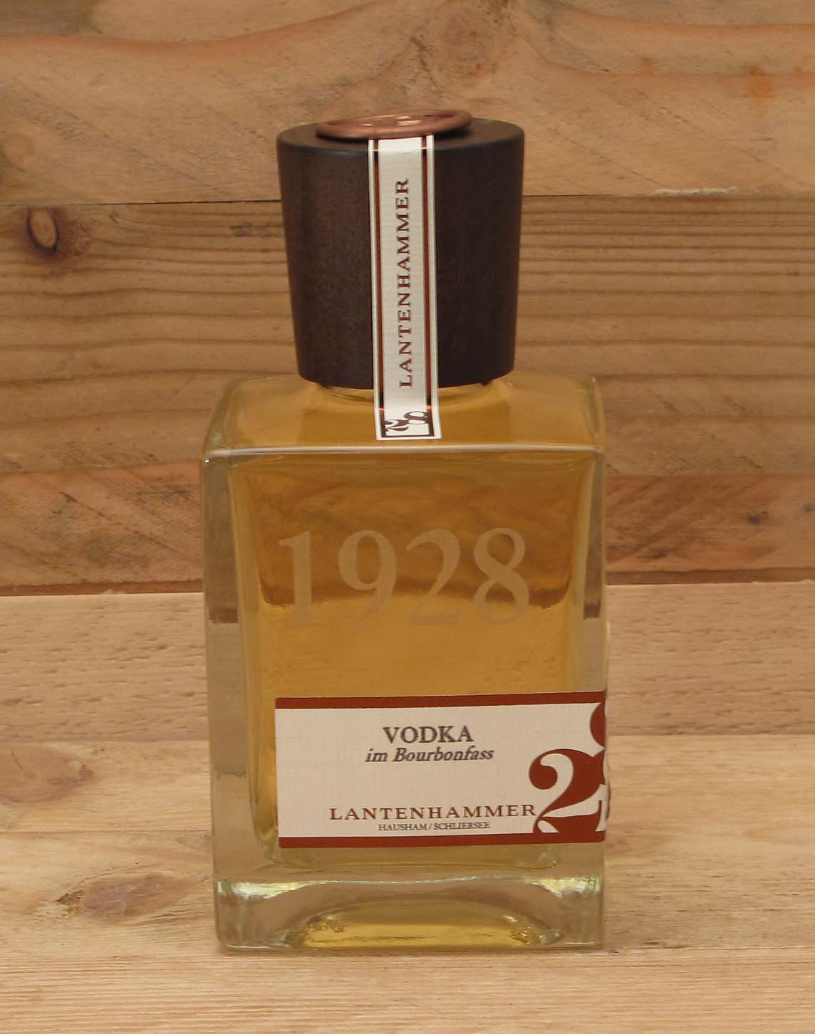 Lantenhammer 1928 Rarität Vodka im Bourbonfass 43% vol.