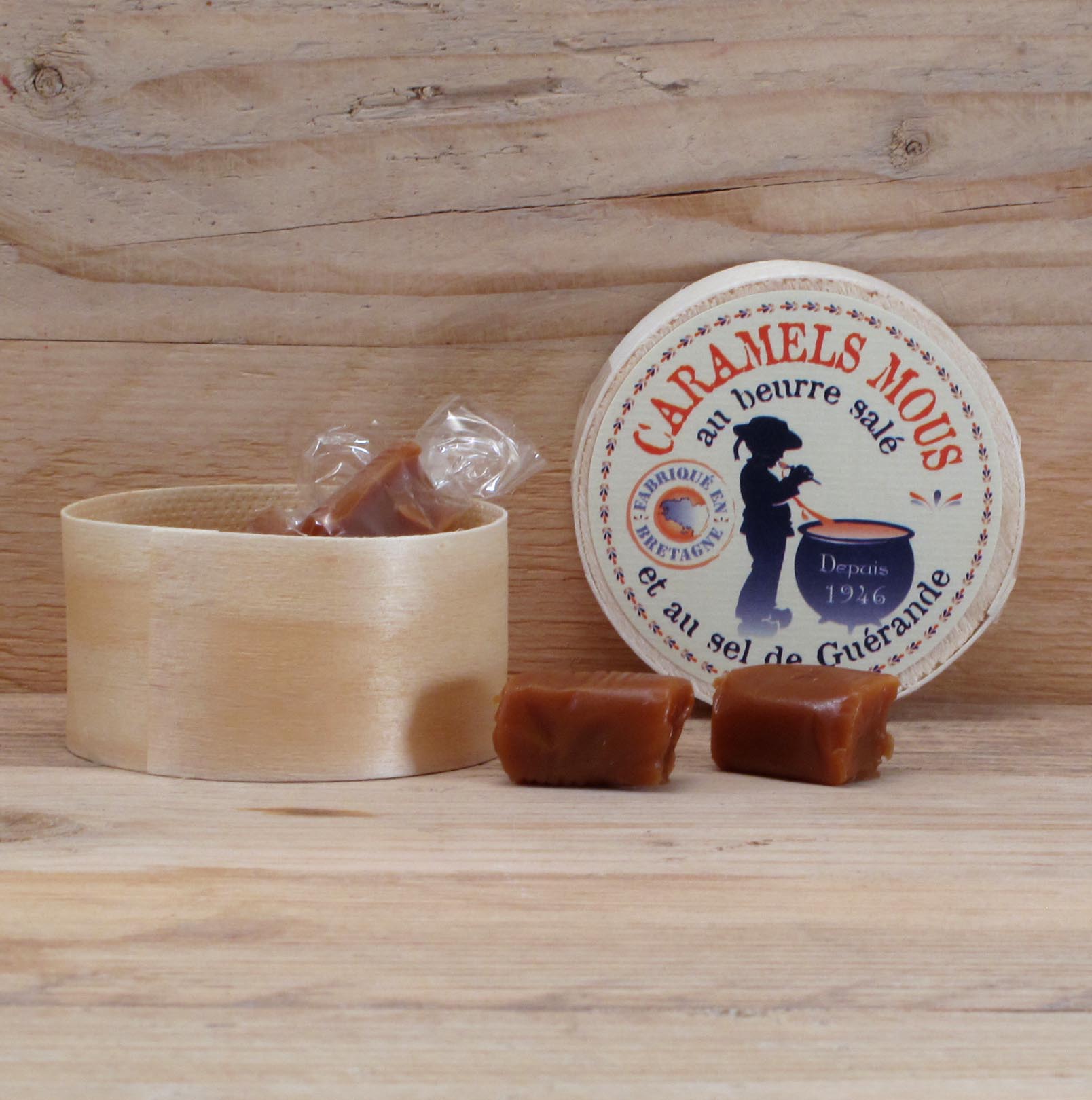 Weiche-Butterkaramellen-mit-Salz-aus-der-Gu-rande-ge-ffnet