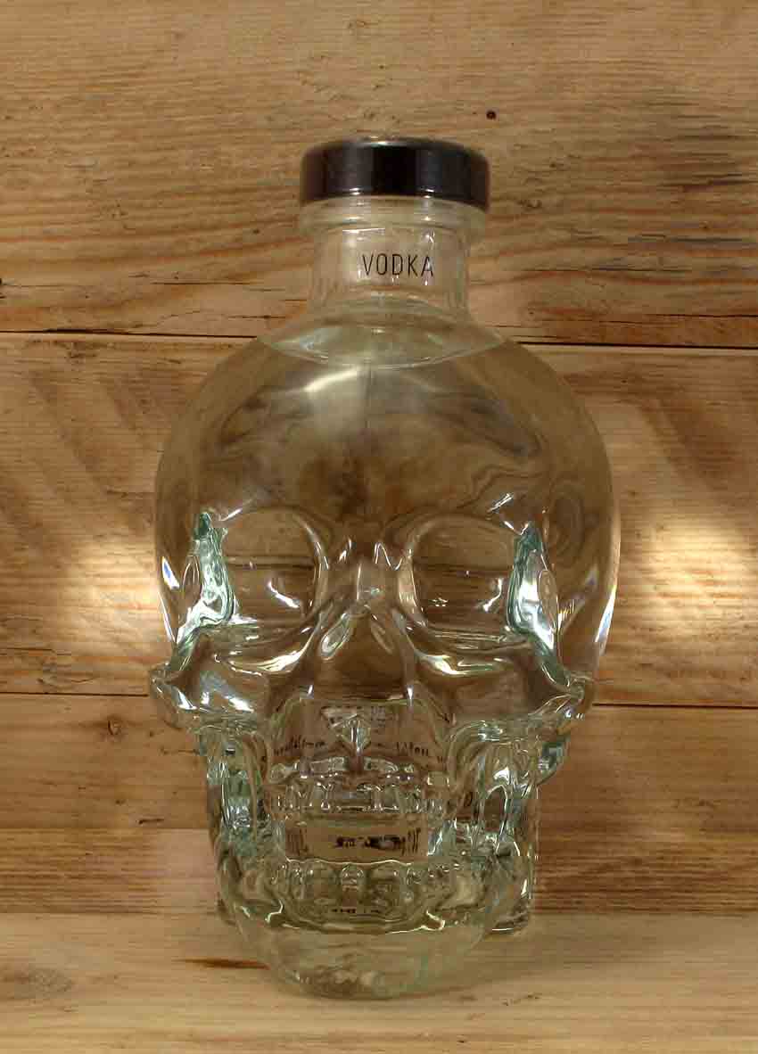 Crystal-Head-Vodka-Profil-vvv