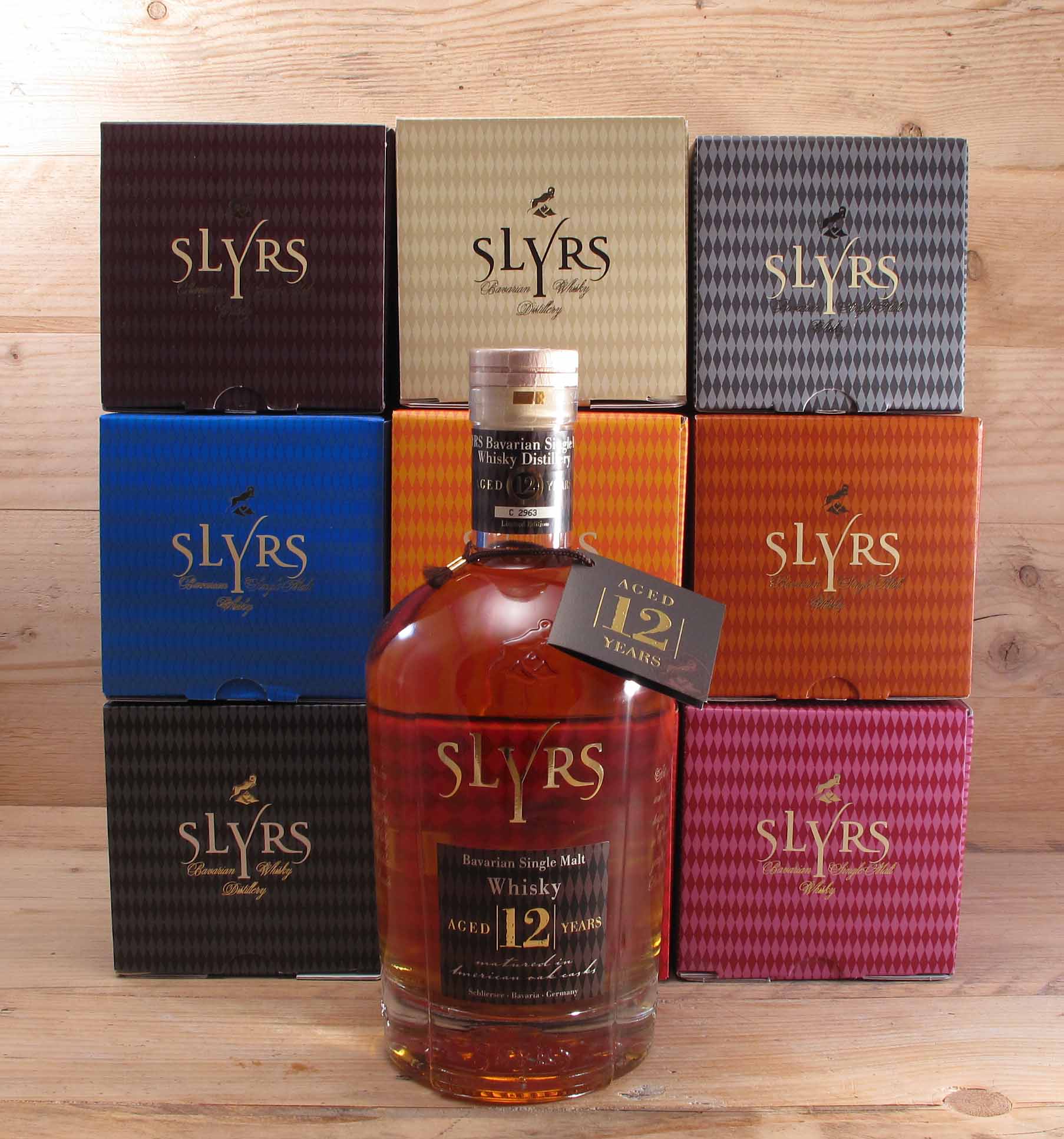 Slyrs-12-years-with-family